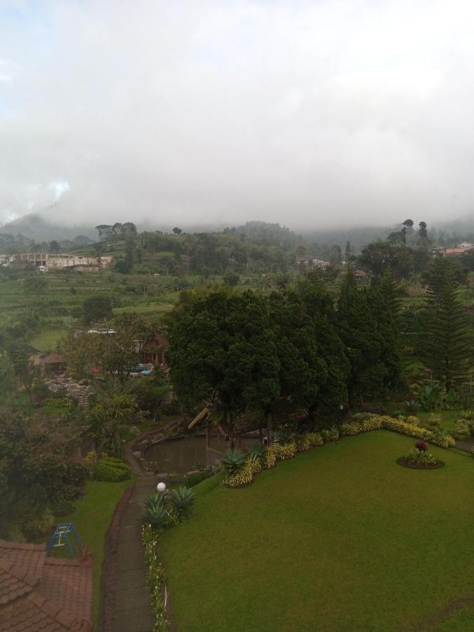 Villa Kaca 88 Cianjur Εξωτερικό φωτογραφία